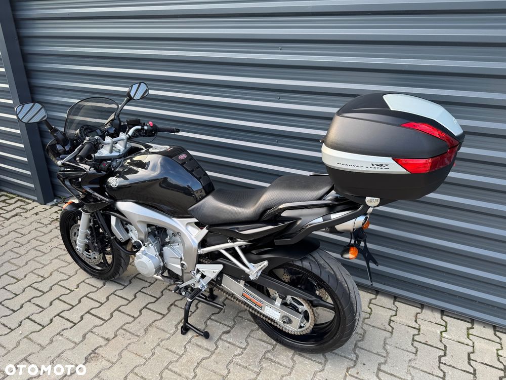 Yamaha FZ6 - 6