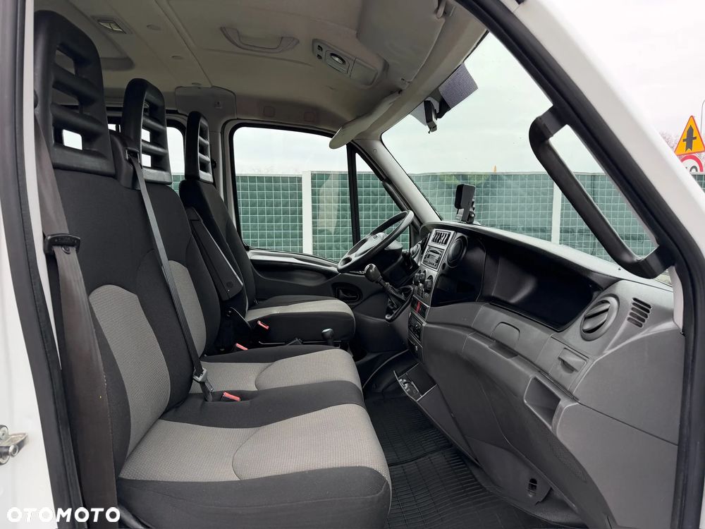 Iveco DAILY 55S17DW  4X4 SALON PL  1 WŁAŚCICIEL 100% BEZWYPADKOWE DOKA  7-OS - 33