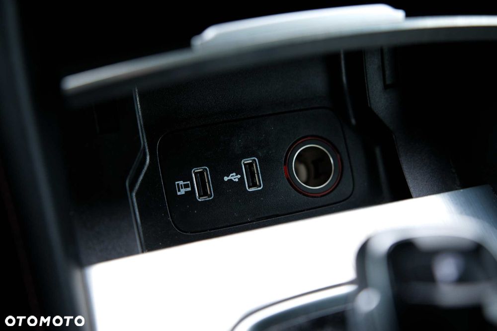 MG HS 1.5T-GDI Luxury - 24