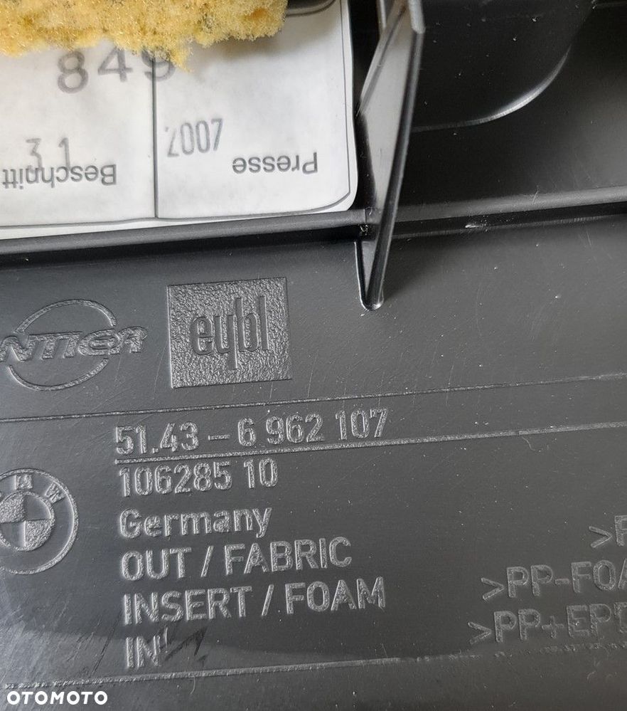 TAPICERKA BOCZEK PRAWY TYŁ BMW 1 E81 6962107 - 8