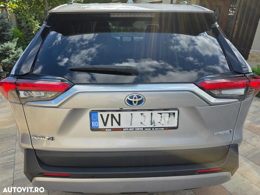 Toyota RAV4 2.5 VVT-iE 4x4 Luxury Plus - 3