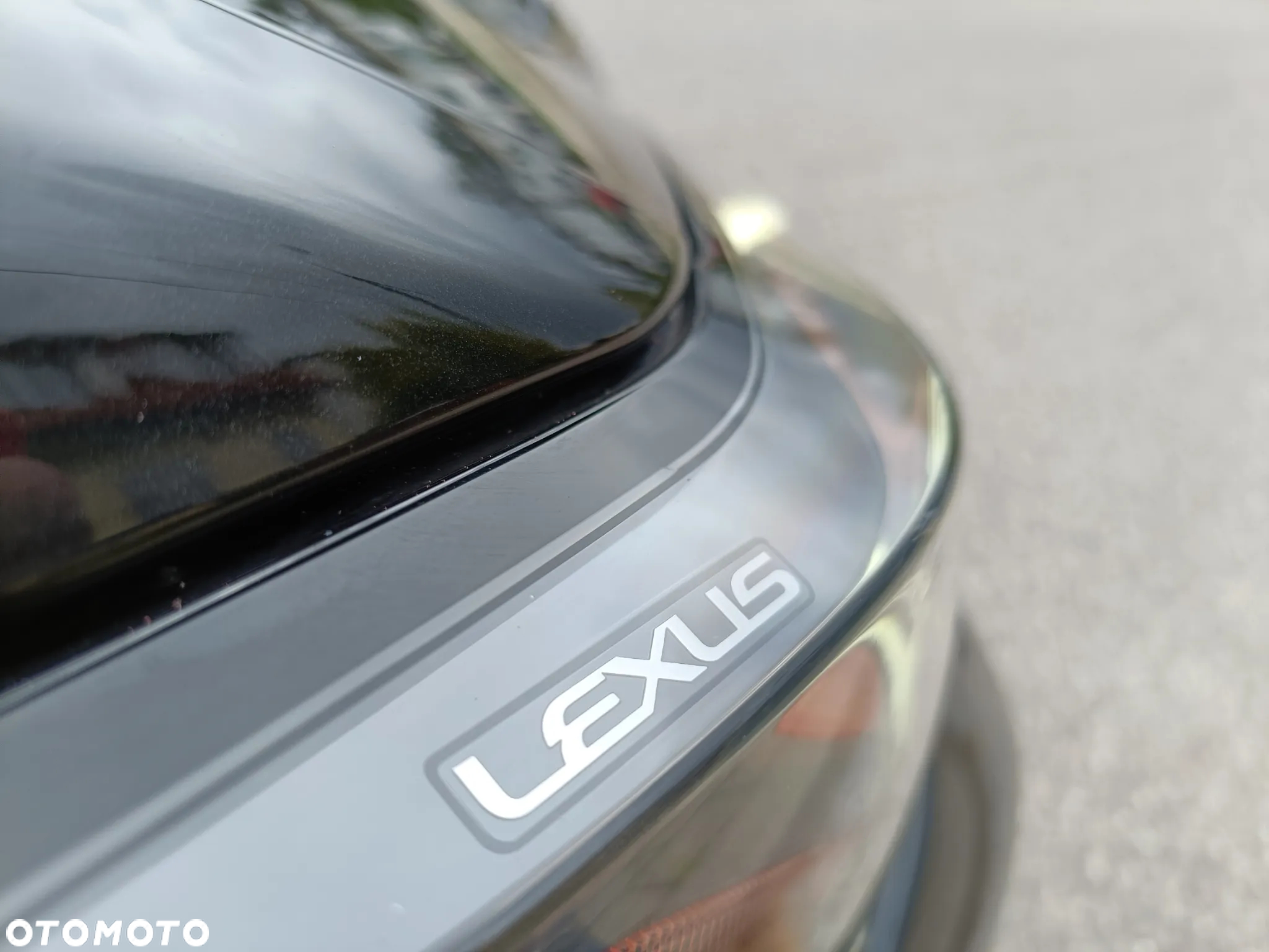 Lexus ES 300h Prestige - 27