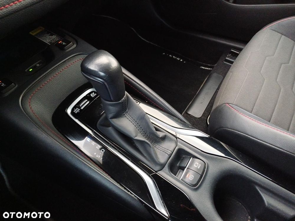 Toyota Corolla 2.0 Hybrid Selection - 27