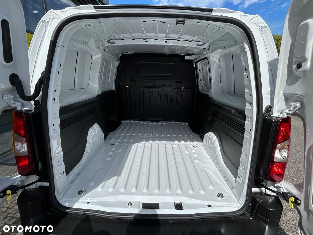 Opel Combo Cargo XL - 11