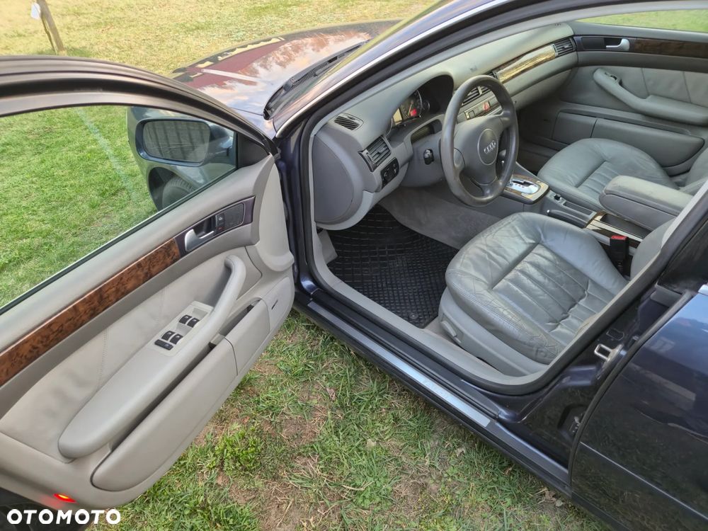 Audi A6 Avant 2.4 Multitronic - 18