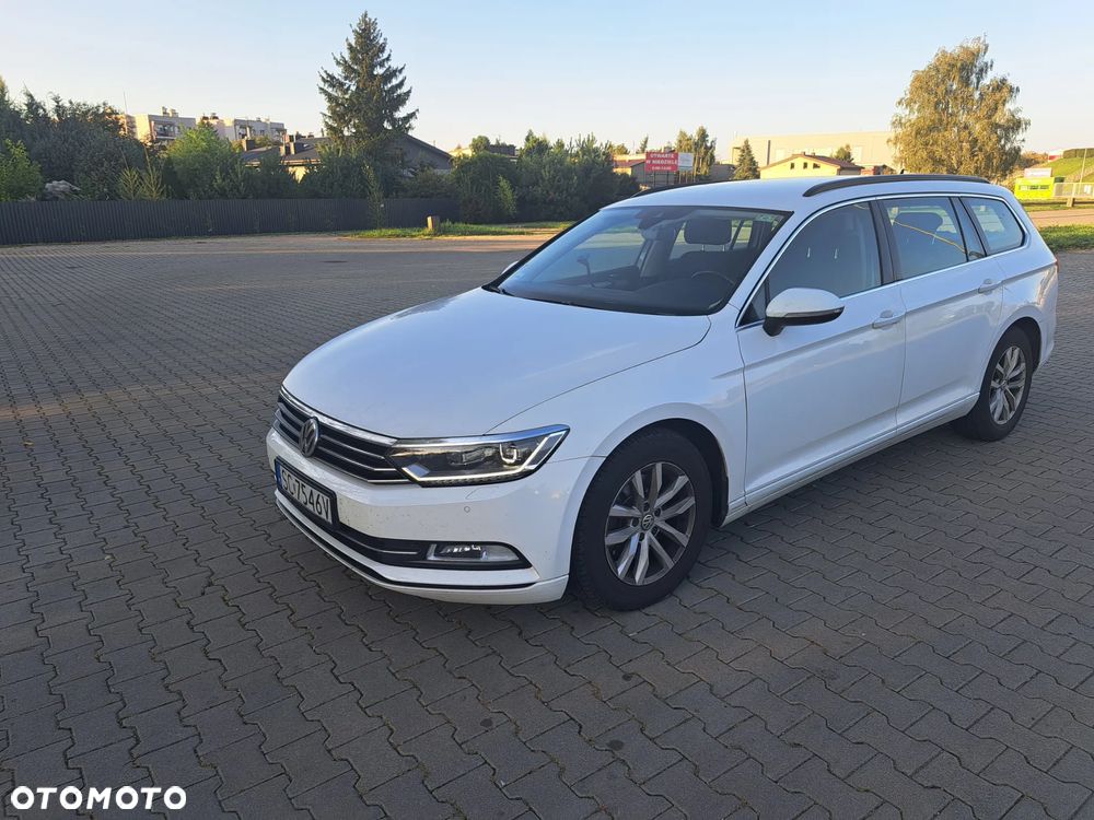 Volkswagen Passat 2.0 TDI BMT Comfortline - 17