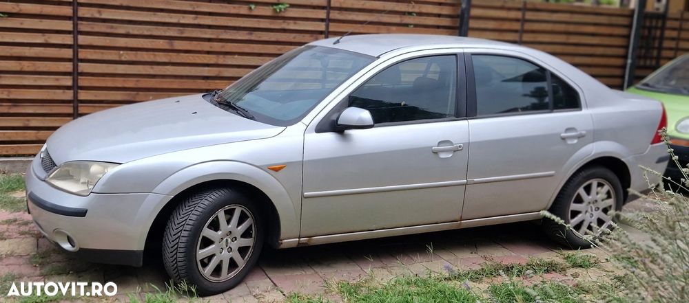 Ford Mondeo 2.0TDCi Ambiente - 7