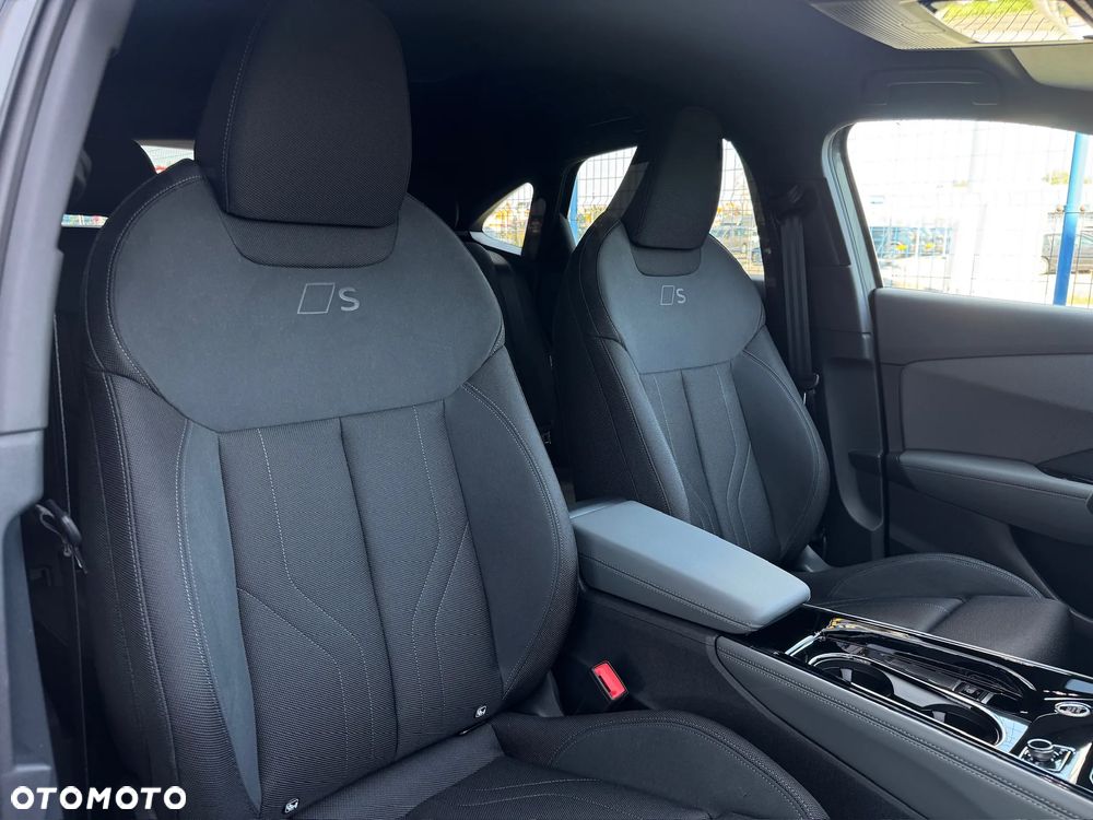 Audi Q3 Sportback - 36
