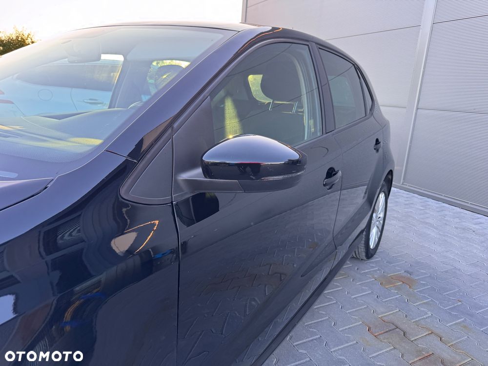 Volkswagen Polo 1.6 TDI Comfortline - 4