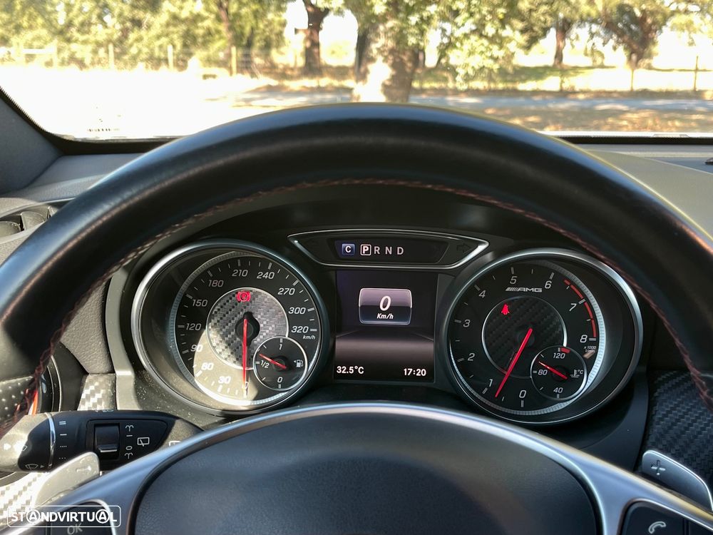Mercedes-Benz A 45 AMG 4Matic Speedshift 7G-DCT - 17