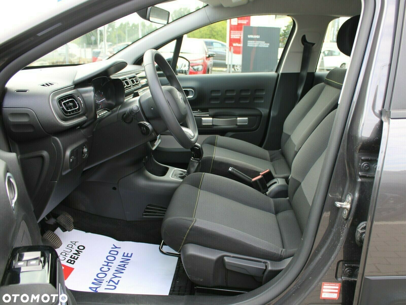 Citroën C3 1.2 PureTech Shine - 12