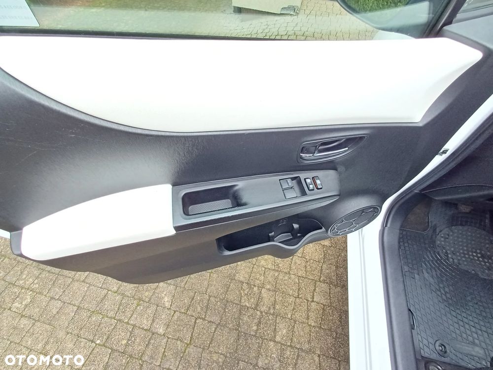 Toyota Yaris 1.33 Trend - 10