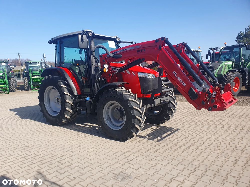 Massey Ferguson 5710 - 1