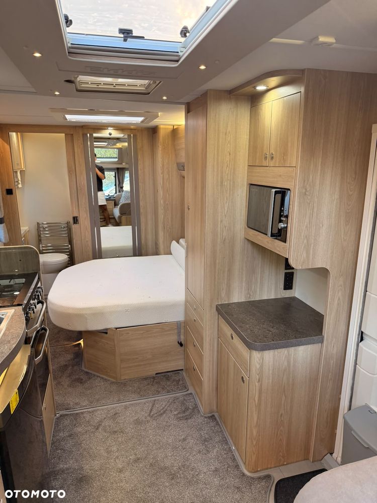 Elddis Crusader Mistral - 25