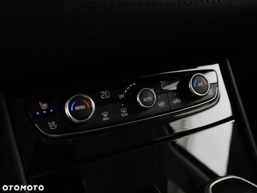 Opel Grandland X 1.2 Start/Stop Automatik Business INNOVATION - 28