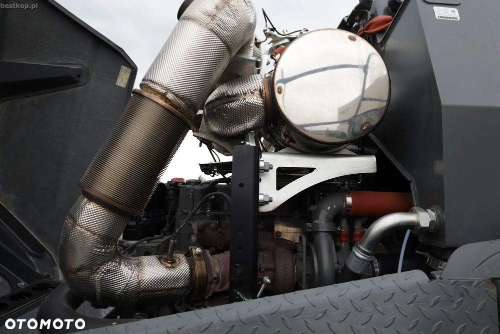 Liebherr 556 XPower - 40
