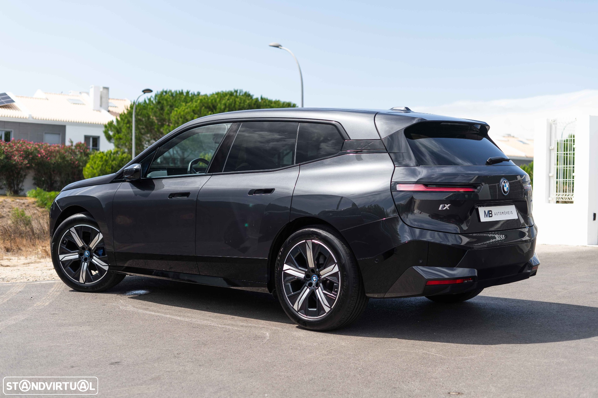 BMW iX xDrive 40 Pack Desportivo - 3