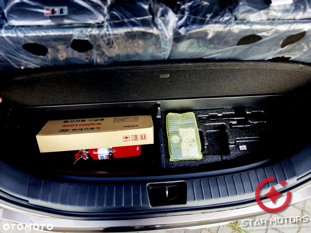 Hyundai Santa Fe 2.0 T Sport Utility 2WD - 30