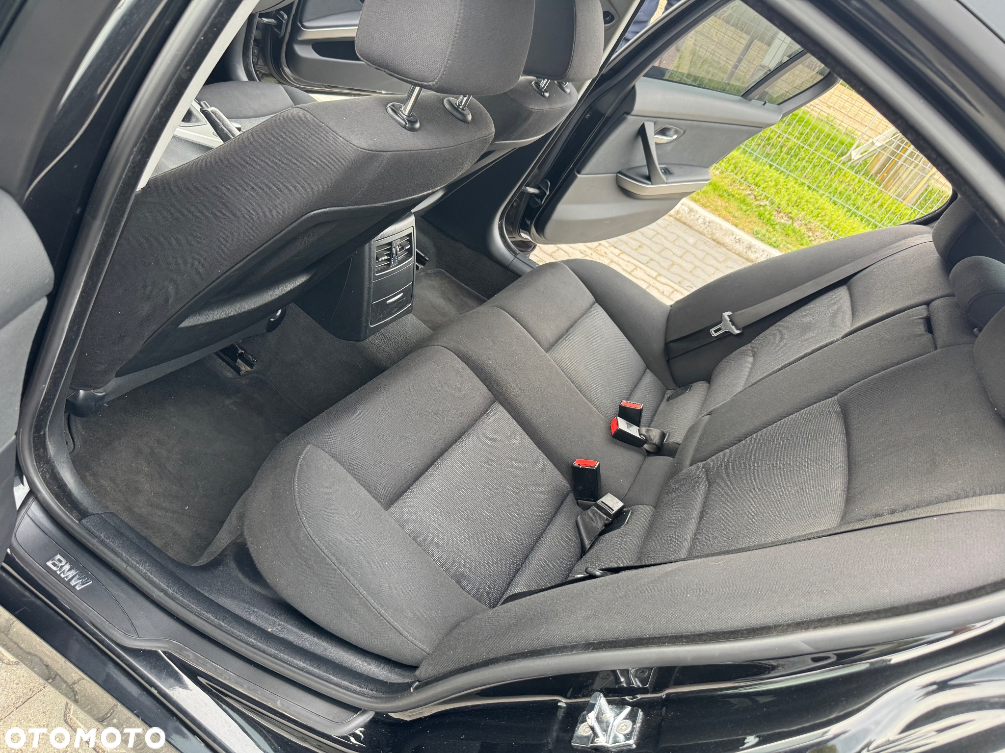 BMW Seria 3 320i - 5
