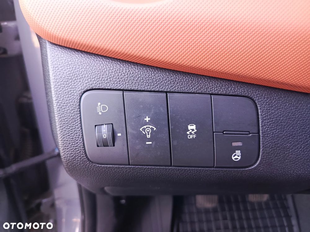 Hyundai i10 1.0 BlueDrive Premium - 17