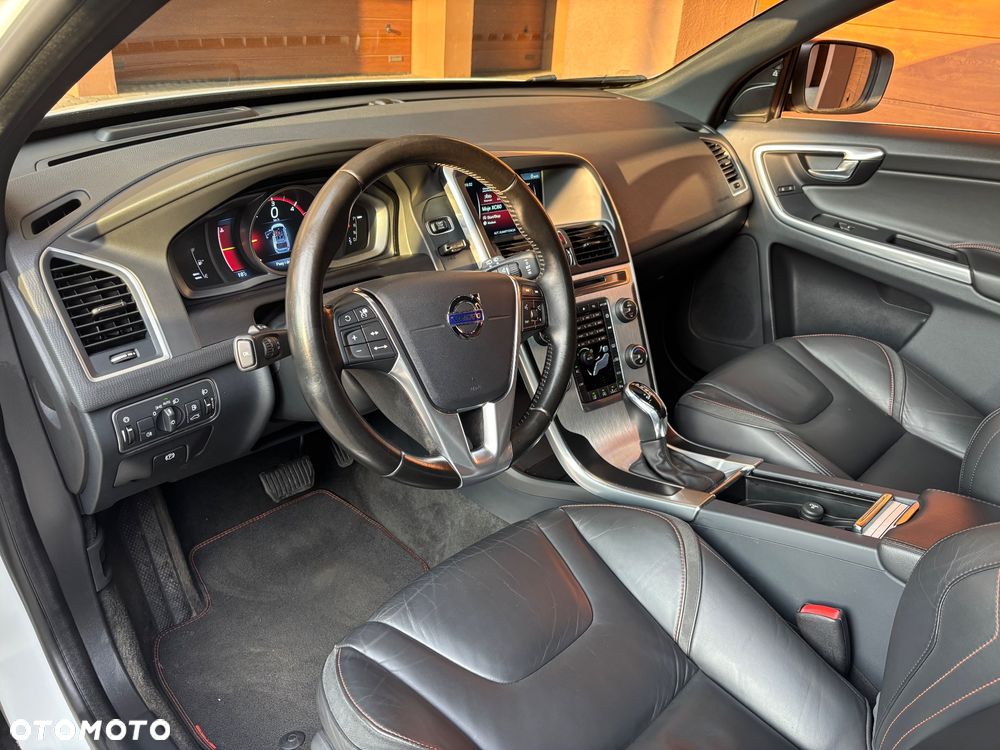 Volvo XC 60 D3 Geartronic Ocean Race - 22