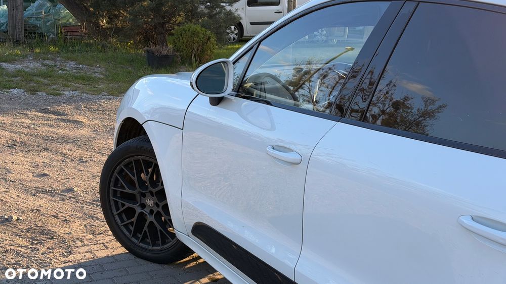 Porsche Macan Turbo Performance - 13
