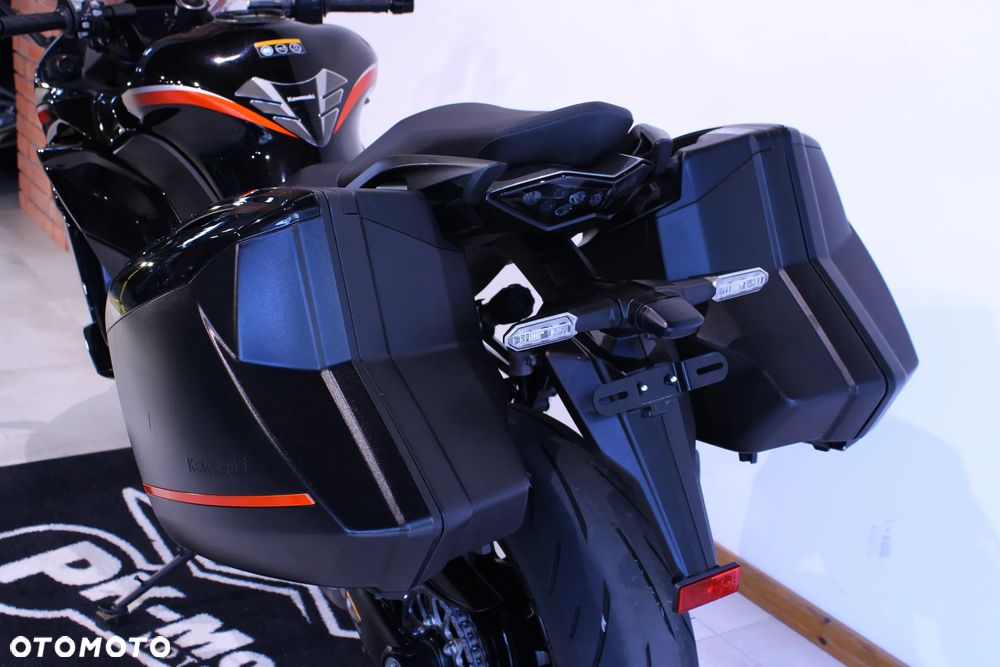 Kawasaki Ninja 1000 SX - 17