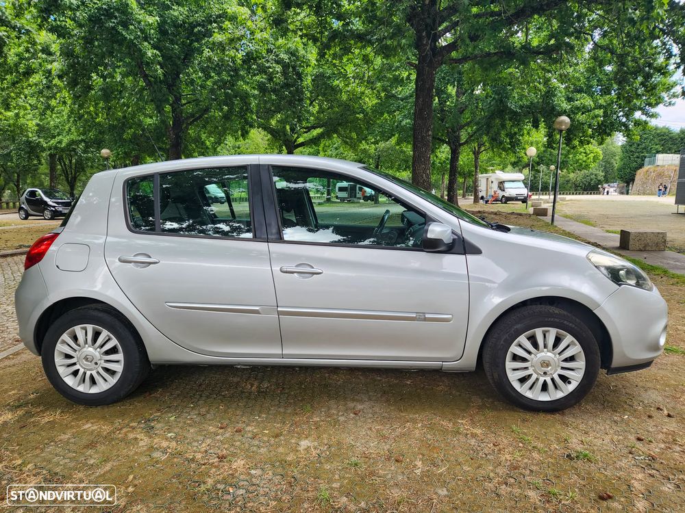 Renault Clio 1.2 16V Dynamique - 4
