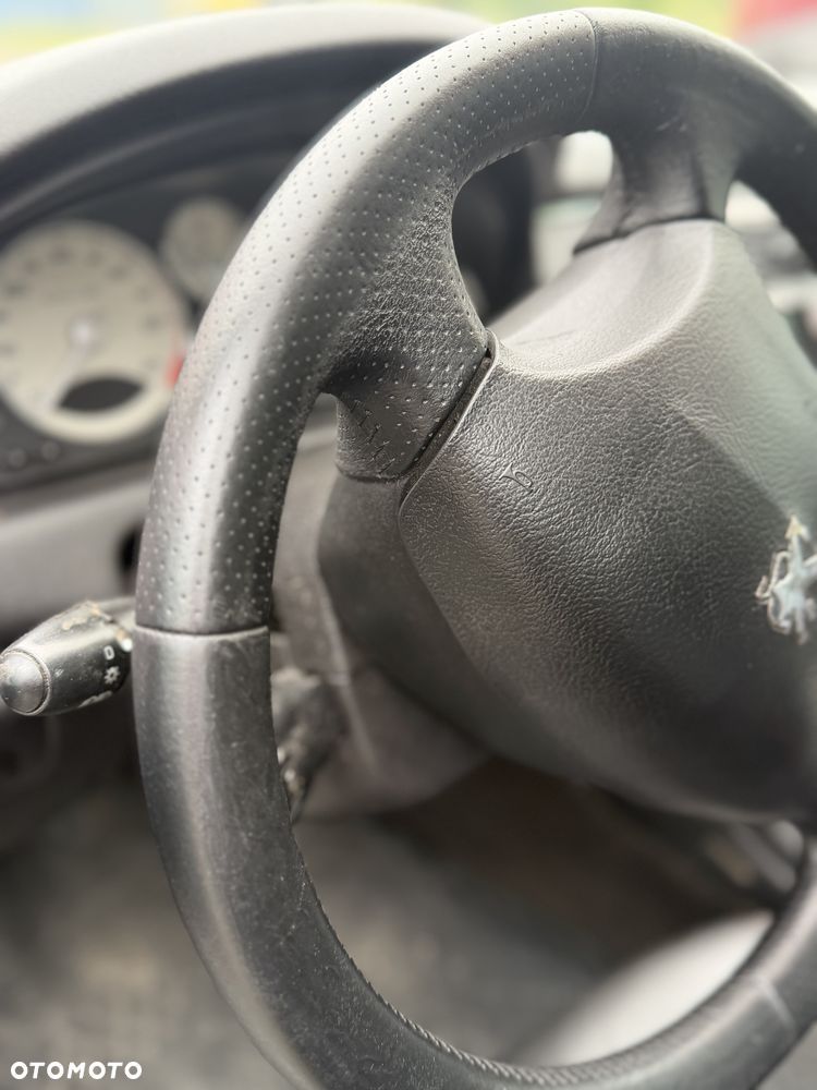 Peugeot 607 - 4