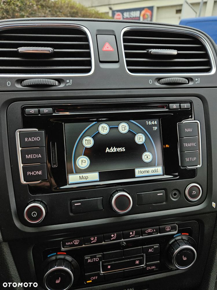 Volkswagen Golf 2.0 GTI DSG - 23