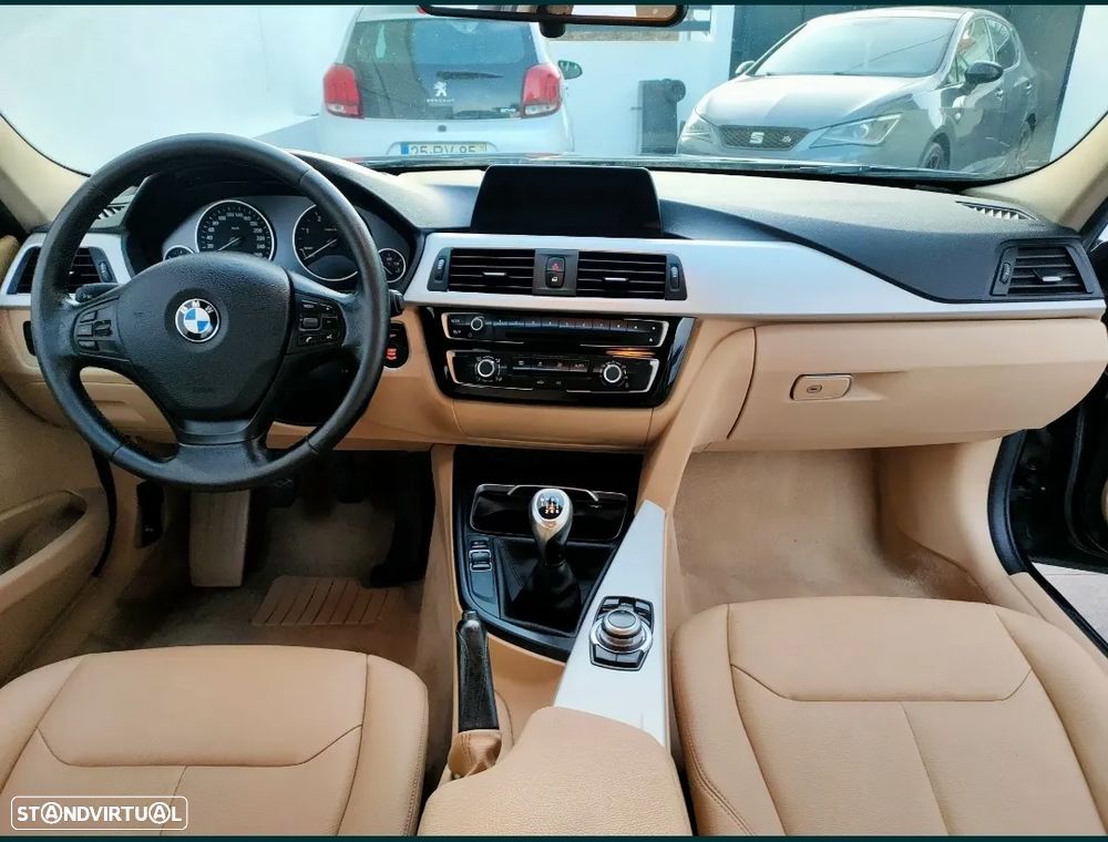 BMW 316 d Touring Edition Luxury Line Purity - 6