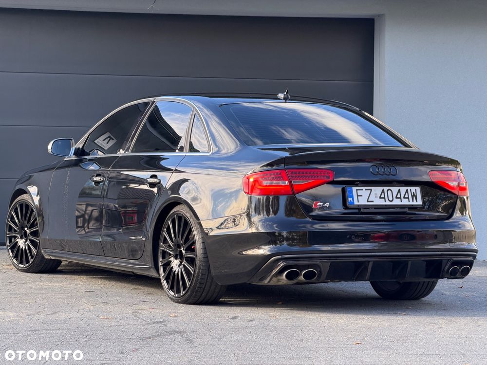 Audi S4 Limousine - 15