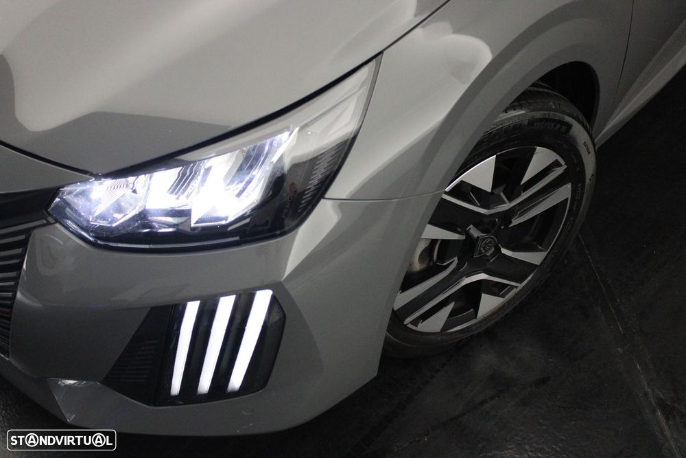 Peugeot 208 1.2 PureTech Allure — fotografia 31