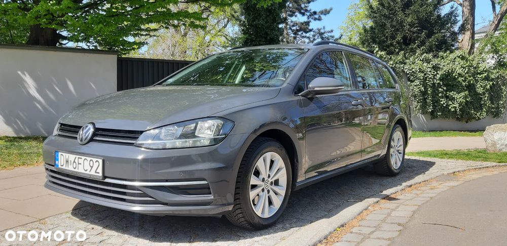 Volkswagen Golf - 4