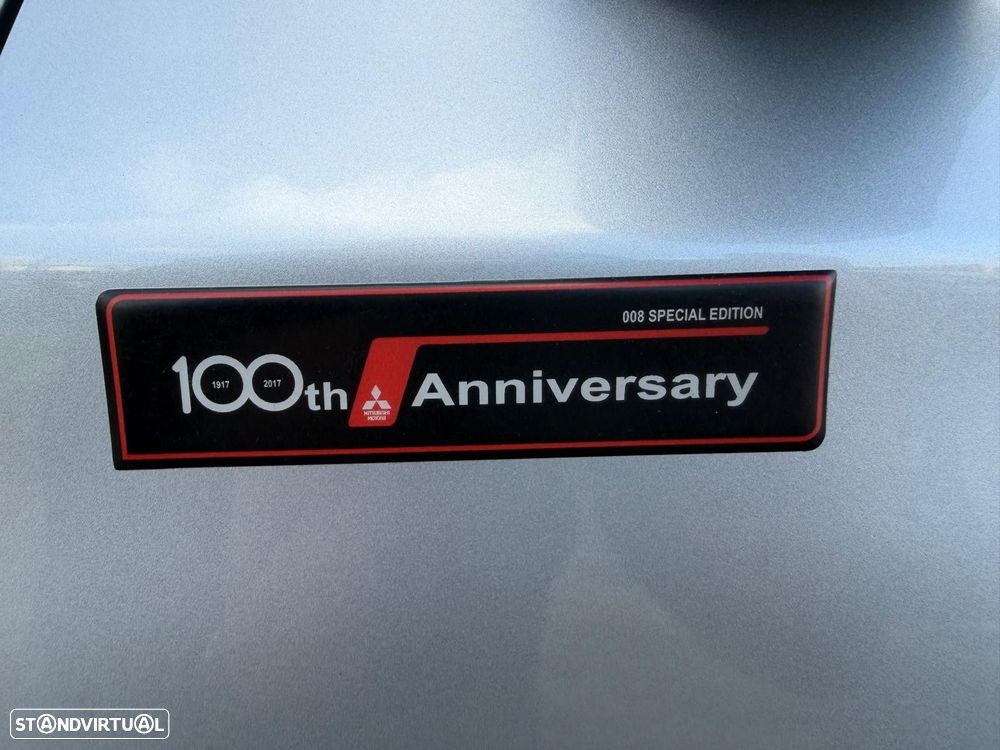 Mitsubishi L200 2.4 DI-D CD Sportbox Strakar 4WD - 17