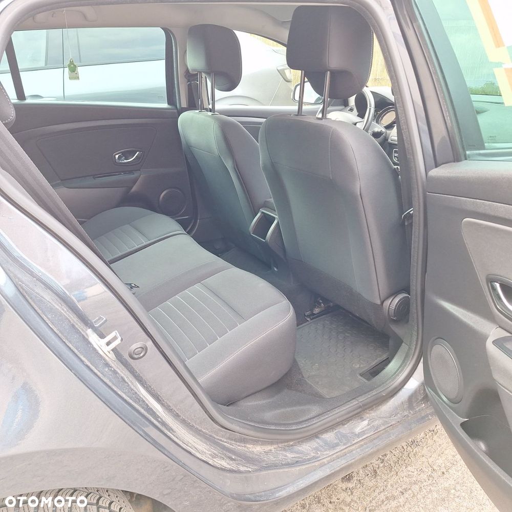 Renault Megane 1.5 dCi Limited - 9