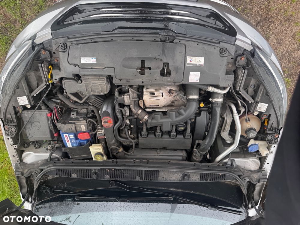Peugeot 308 155 THP Platinum - 10