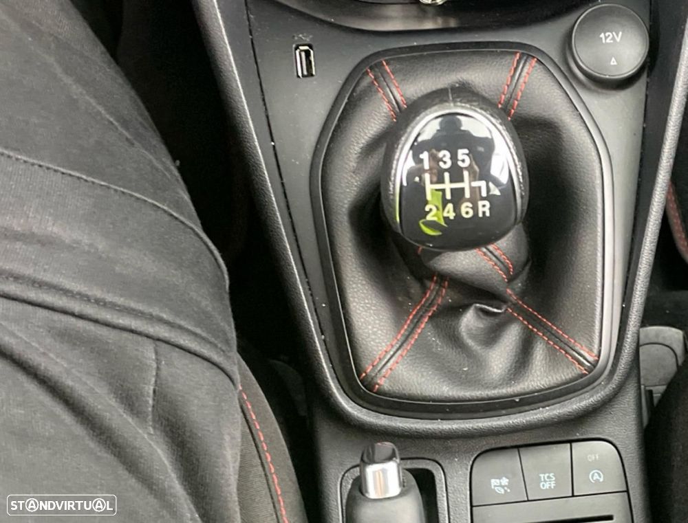 Ford Fiesta 1.0 EcoBoost ST-Line - 19