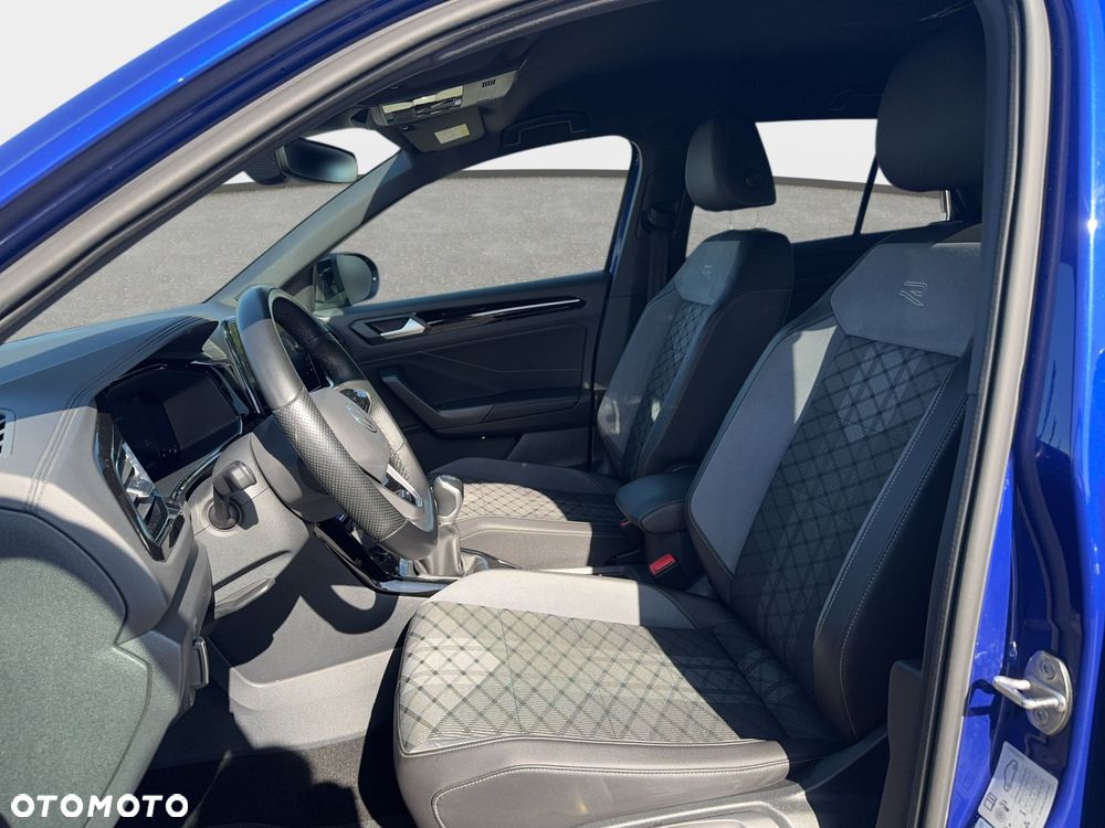 Volkswagen T-Roc - 13
