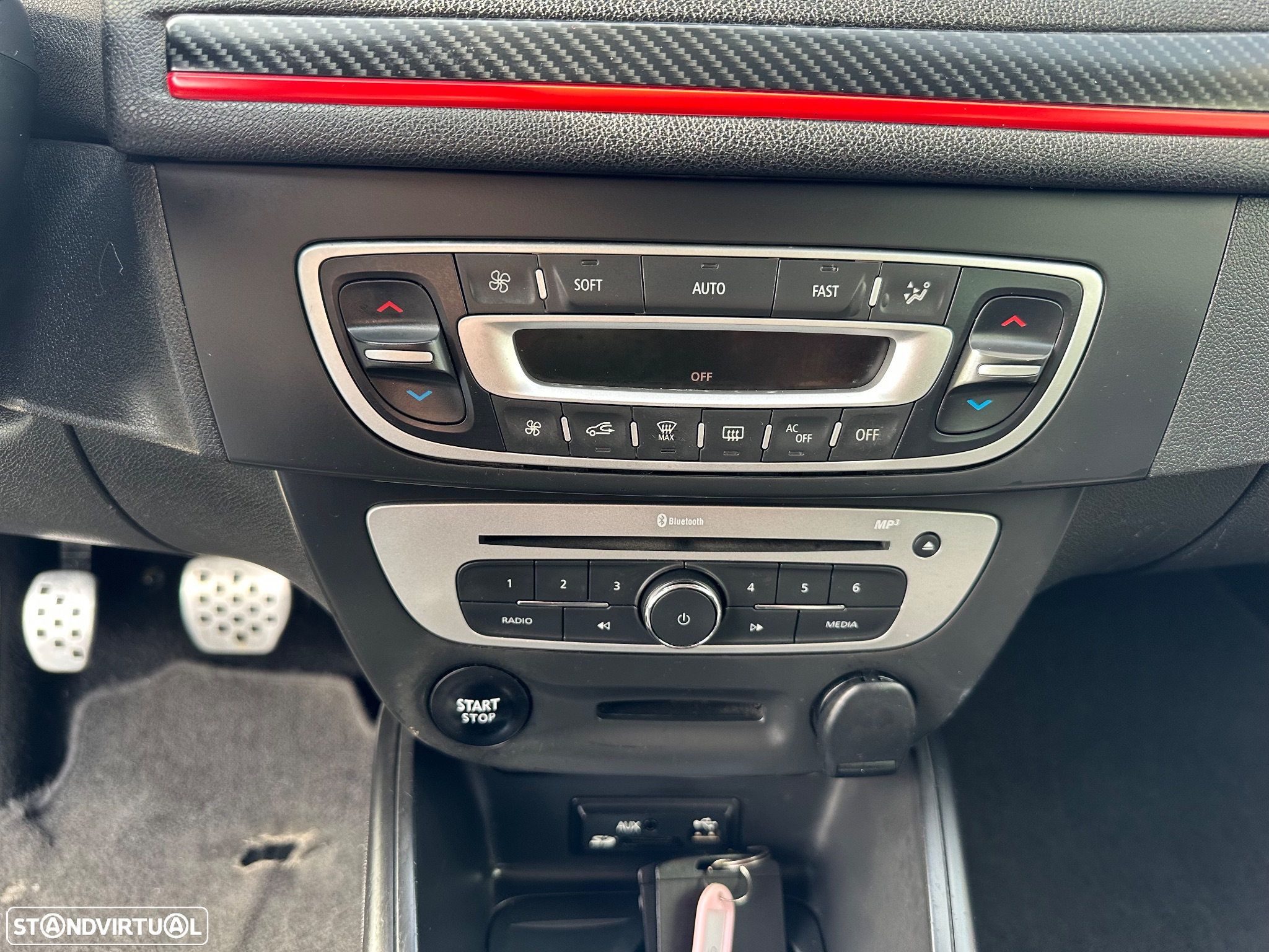 Renault Mégane Sport Tourer 1.5 dCi GT Line - 25