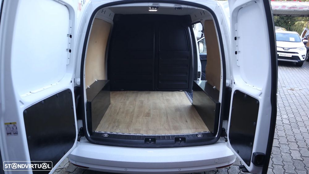 VW Caddy 2.0 TDI 102 Business Line - 6