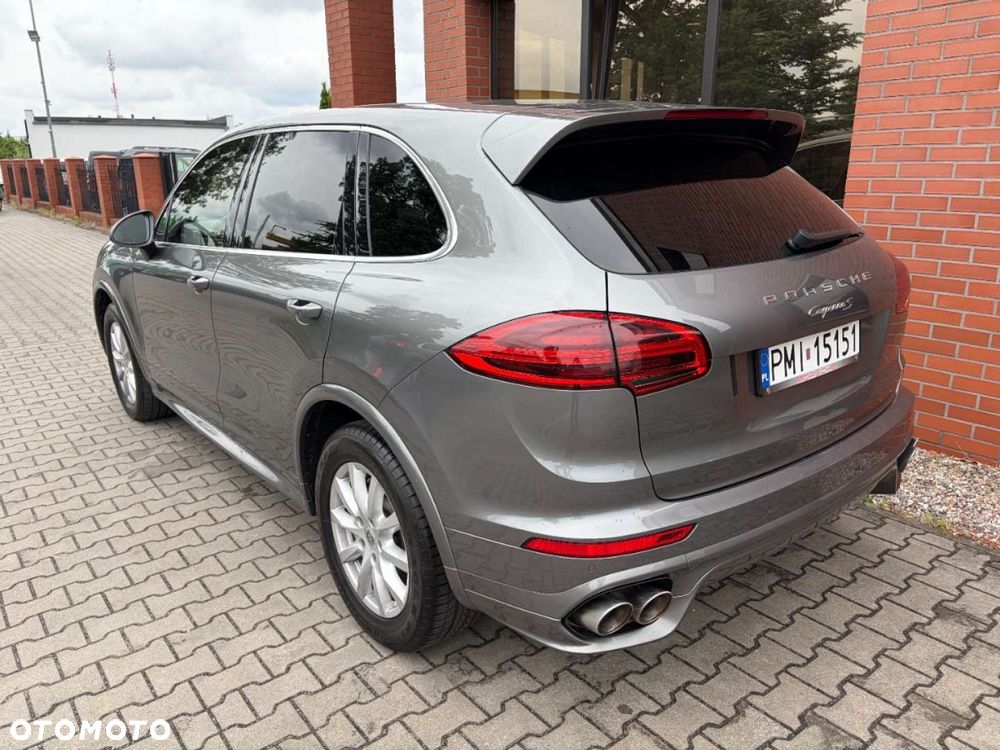 Porsche Cayenne S Diesel - 4