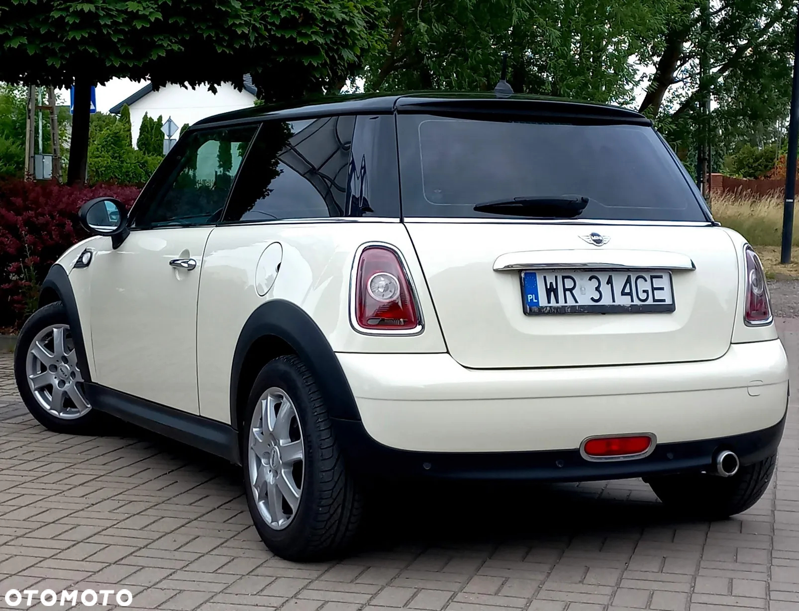 MINI ONE - 7