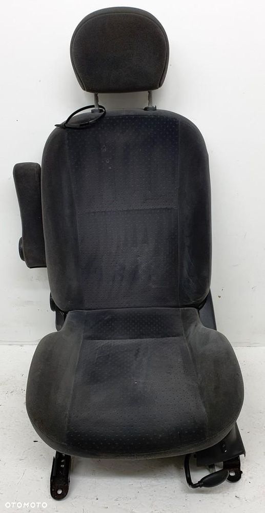 FOTEL LEWY PRZÓD PRZEDNI KIEROWCY GRZANY FORD FOCUS MK1 EUROPA - 1