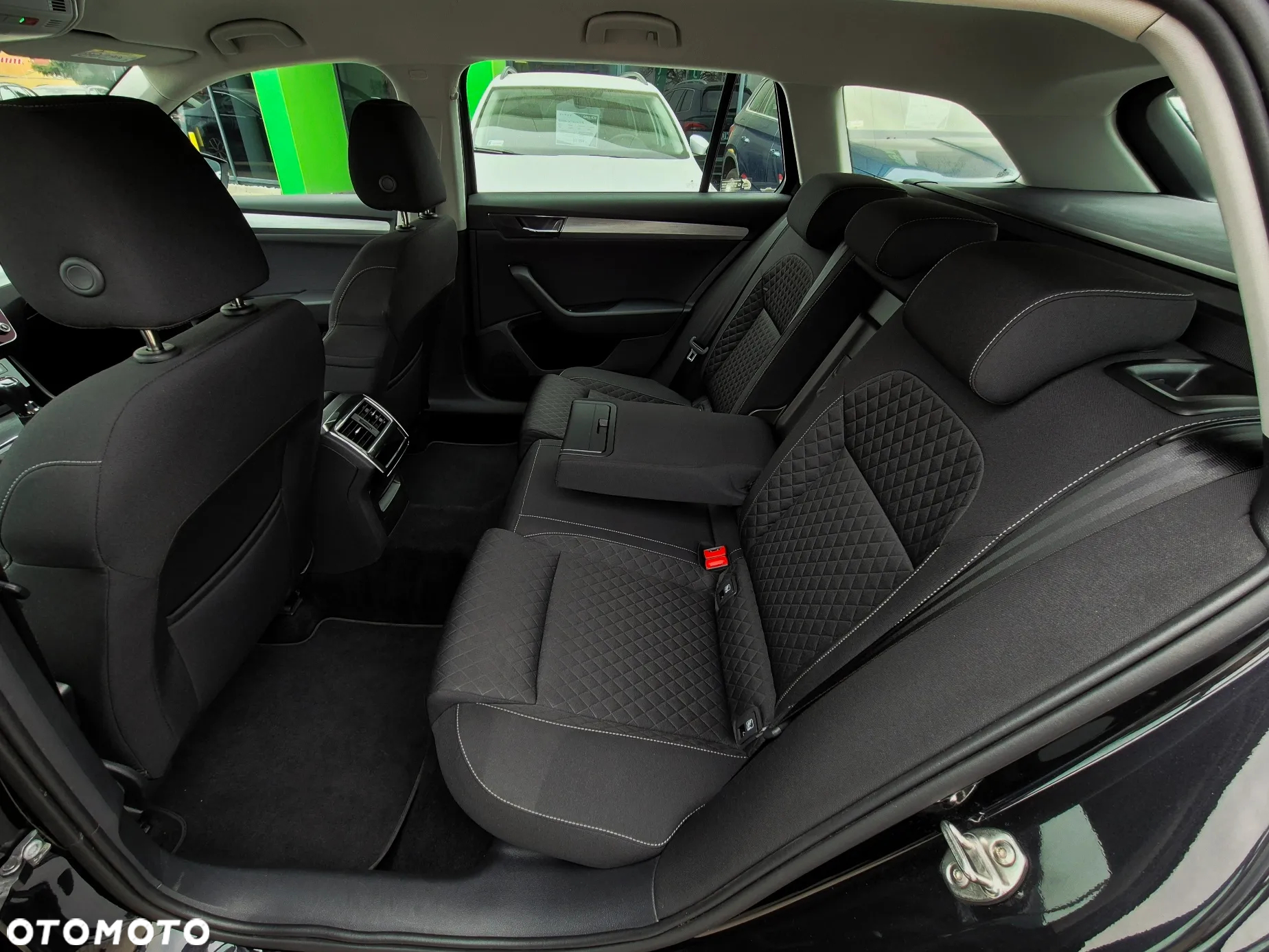 Skoda Superb 1.5 TSI Ambition DSG - 15