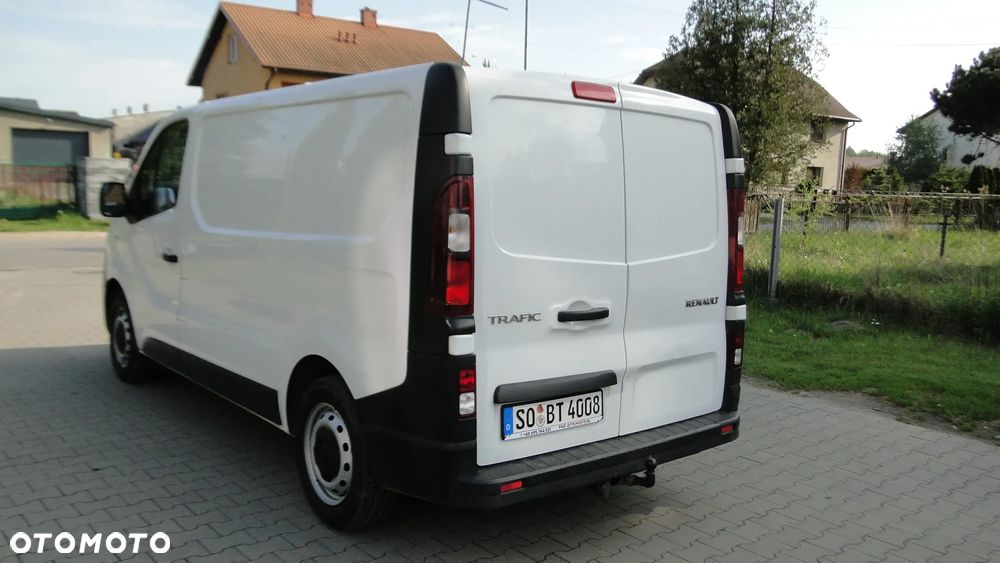 Renault Trafic - 18