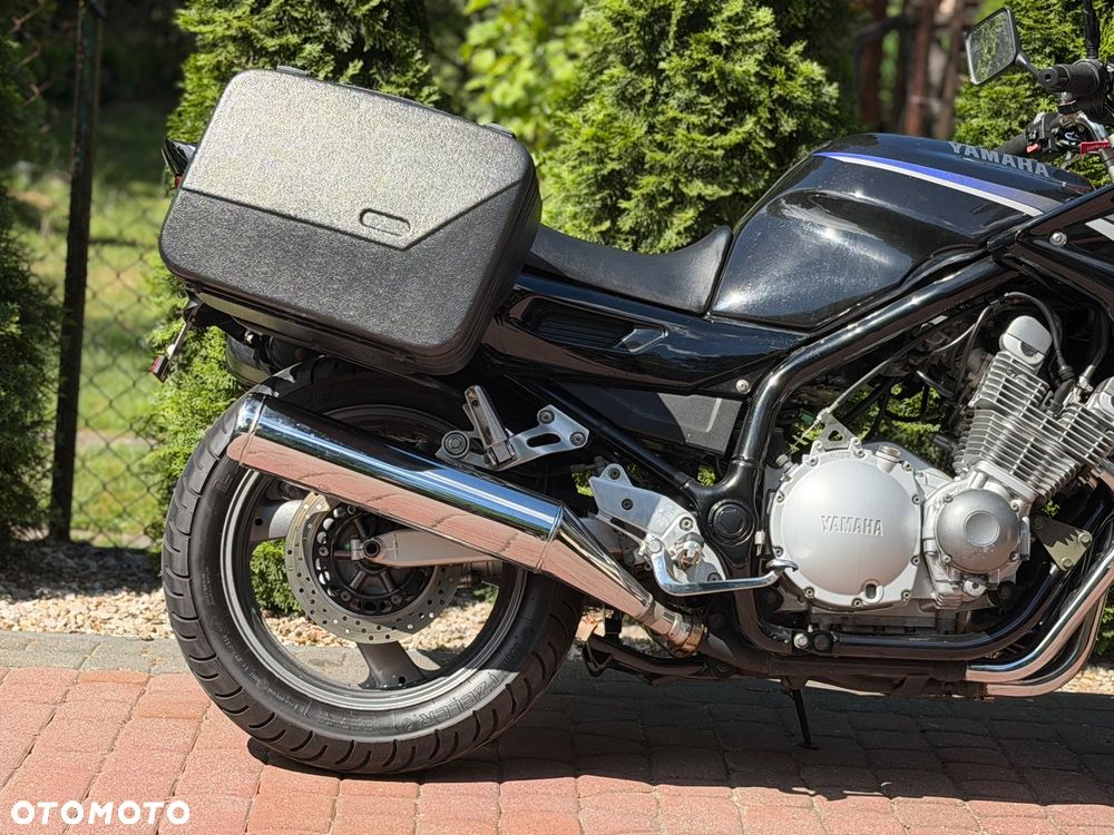 Yamaha XJ - 9