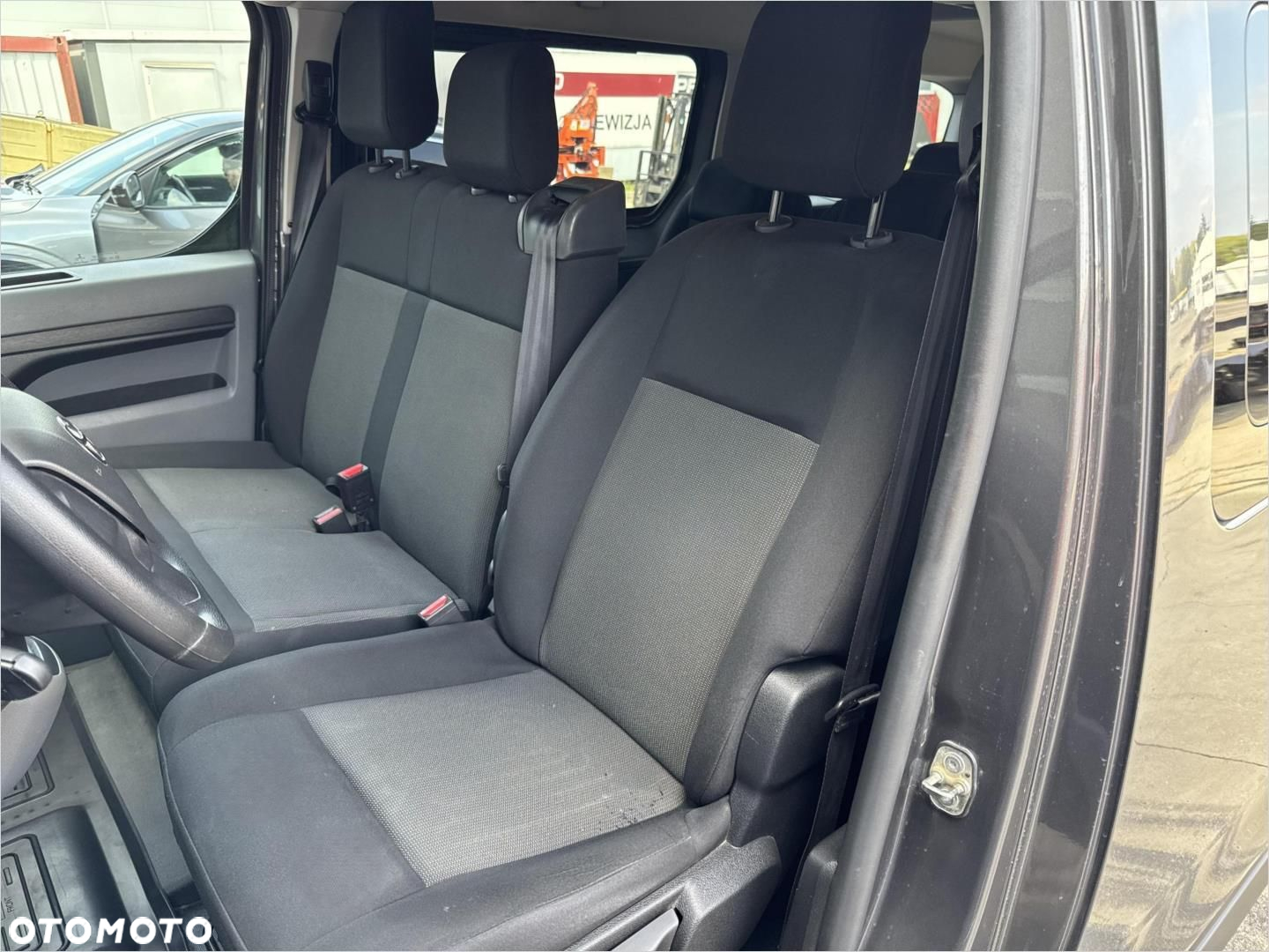 Toyota Proace Verso 2.0 D4-D Long Family - 17