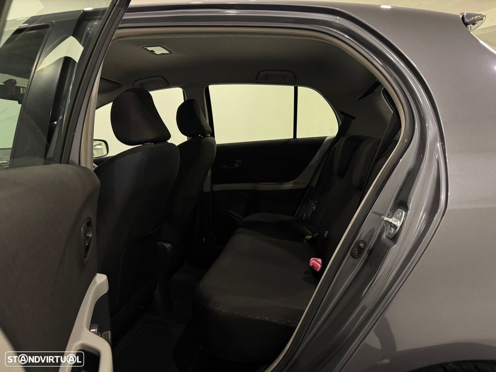 Toyota Yaris - 32