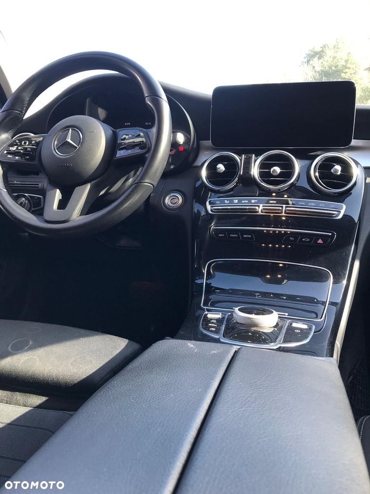 Mercedes-Benz Klasa C 180 d 9G-TRONIC - 8